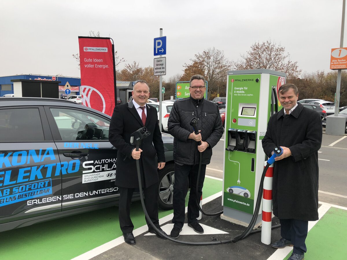 Zwei neue Ladesäulen ab sofort am Globus Markt in Bobenheim Roxheim